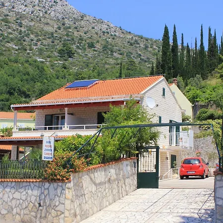 With A Parking Space Trsteno, Dubrovnik - 9107 *